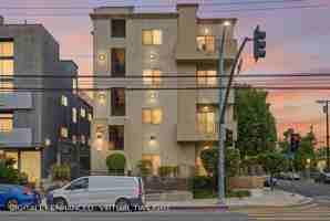 featured image of 11305 Moorpark St