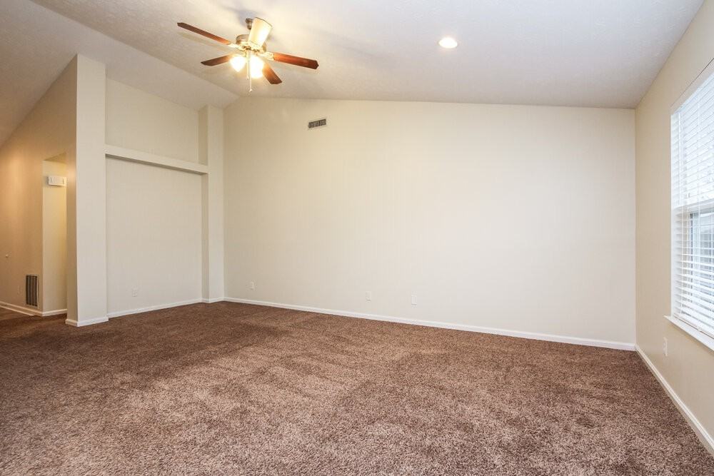 5309 Waterton Lakes Dr - Photo 5 of 15