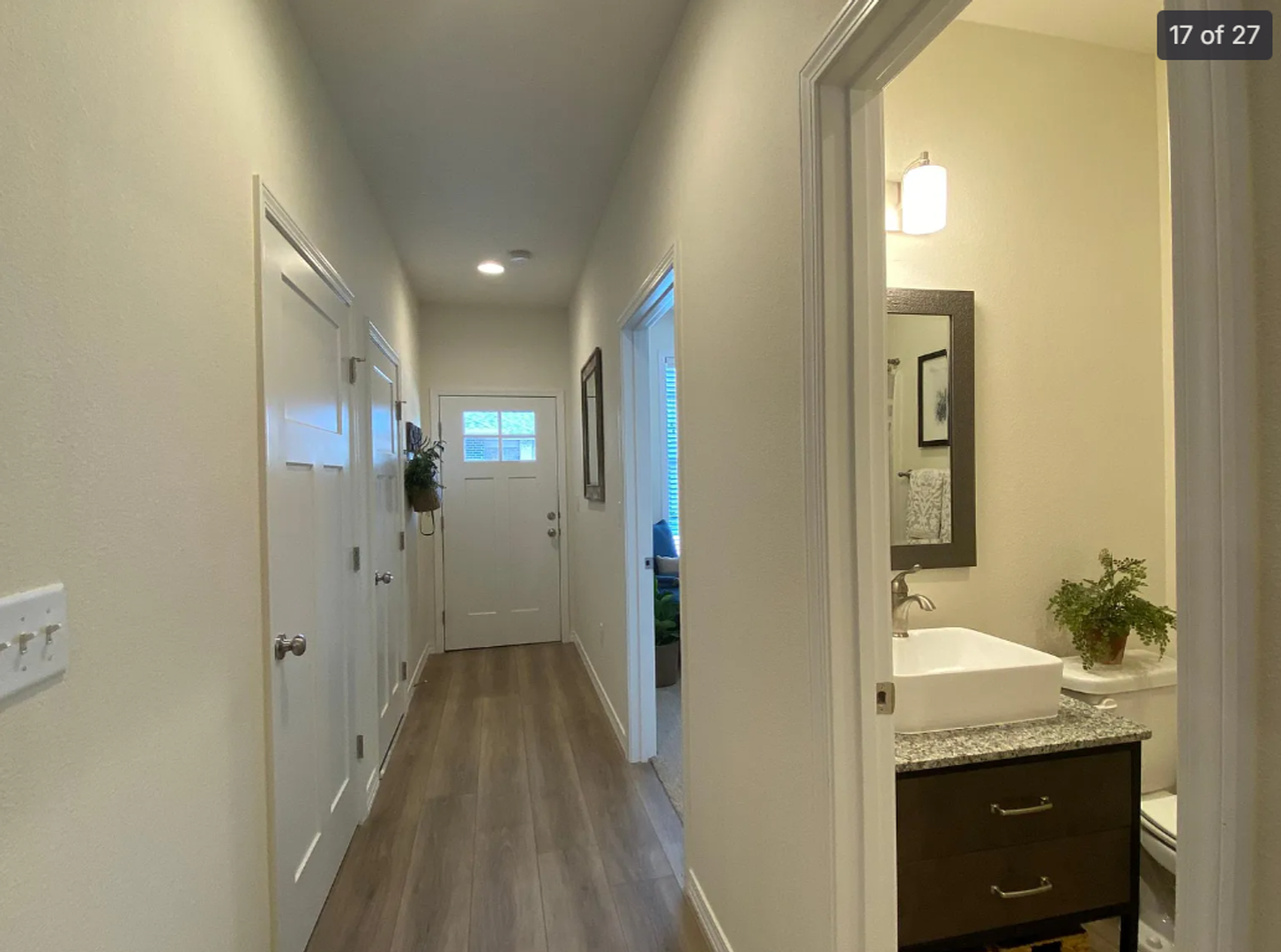 3035 W Cardinal St - Photo 2 of 17