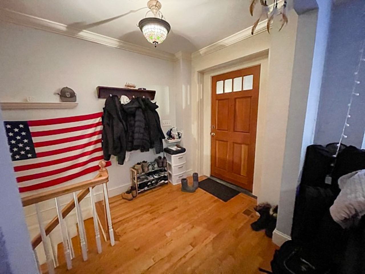 56 Dwight St - Photo 7 of 11