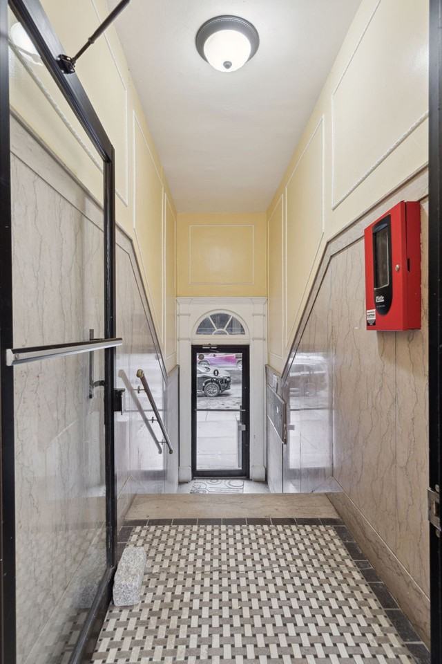 4607-09 Cedar Avenue - Photo 2 of 18