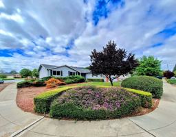 featured image of 5020 Elmwood Dr