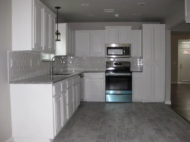 9224 S Hudson Ave #1 - Photo 4 of 22