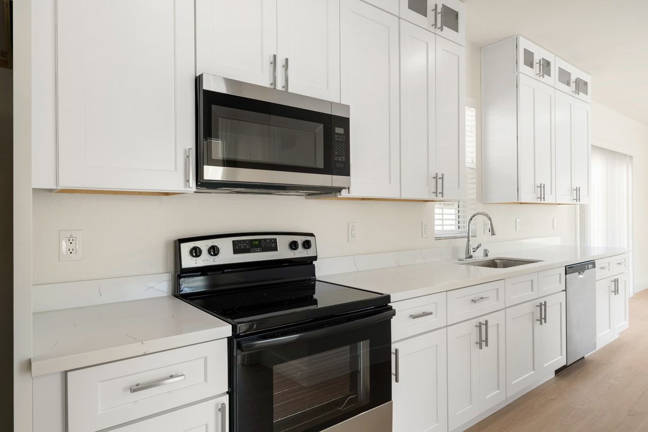 1495 Marshall Lane - 2 #2 - Photo 7 of 18