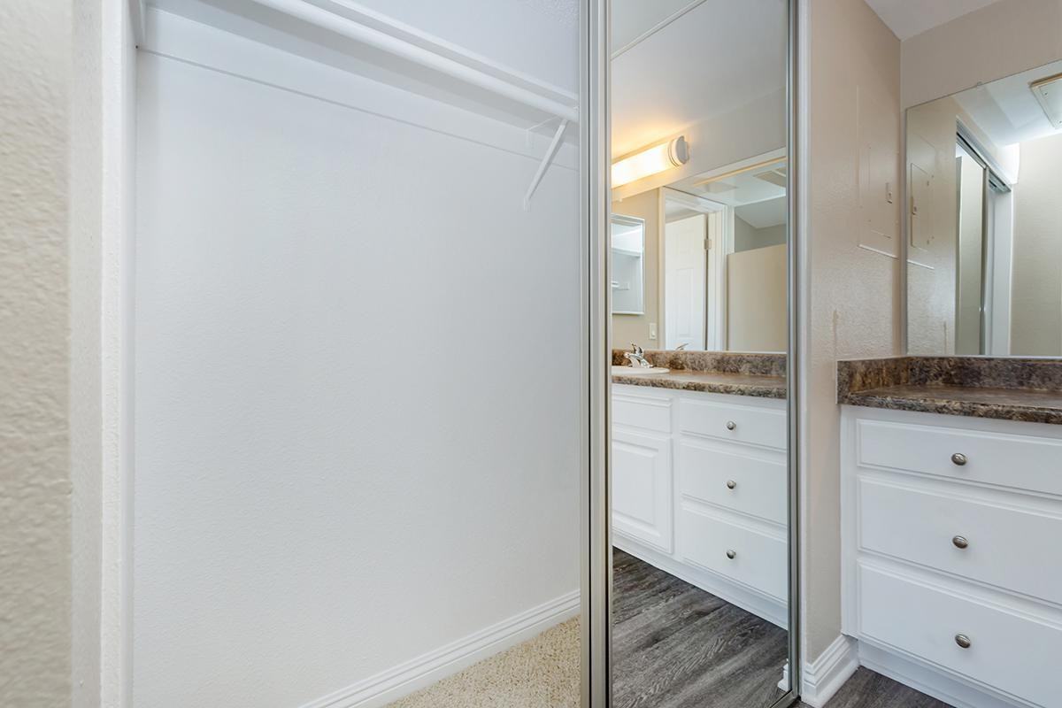 114 Aliento - Photo 4 of 45