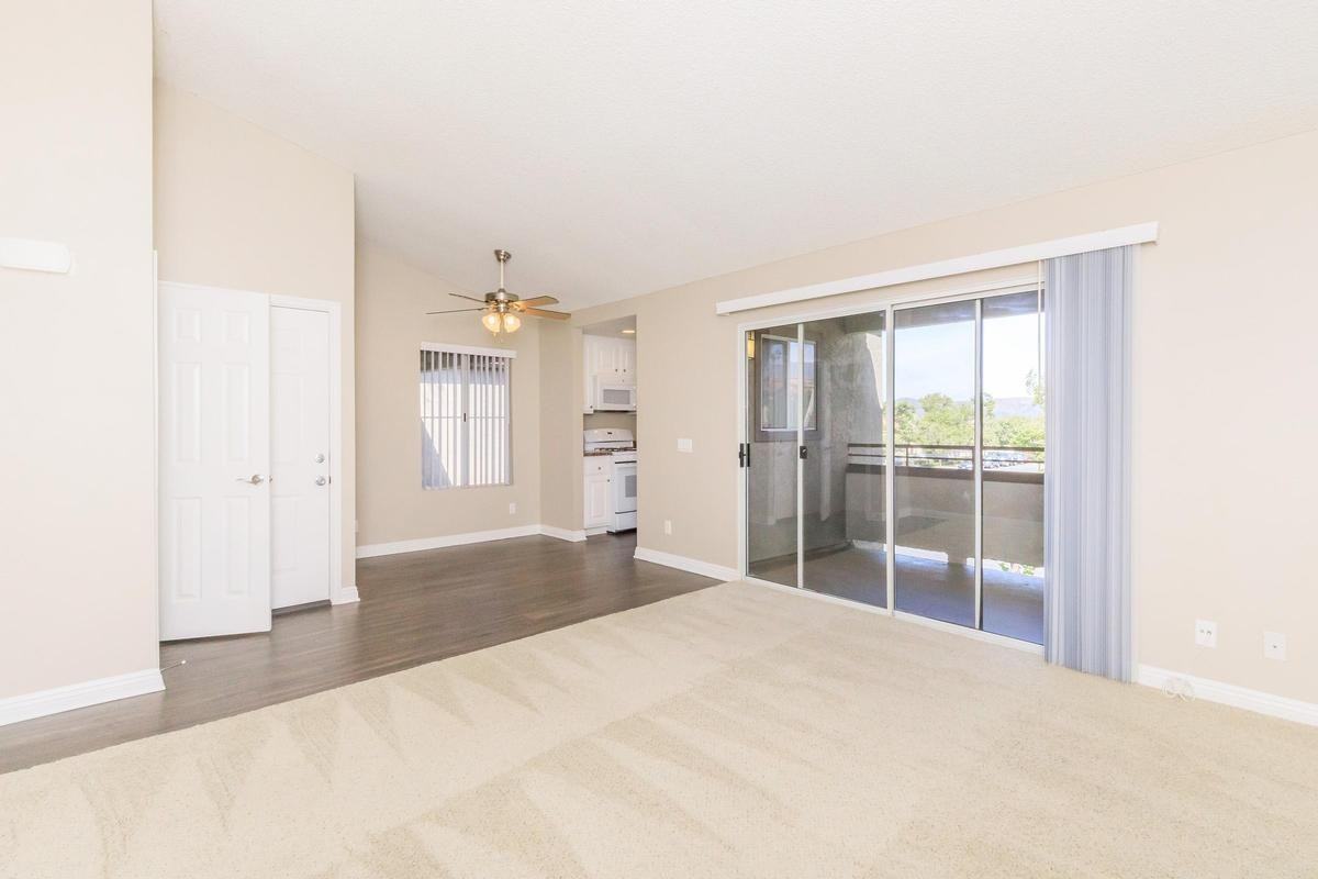 114 Aliento - Photo 3 of 45