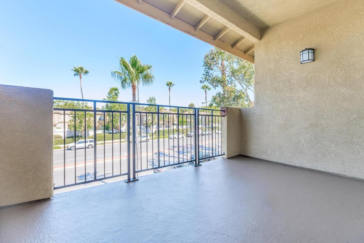 22482 Alma Aldea - Photo 4 of 50
