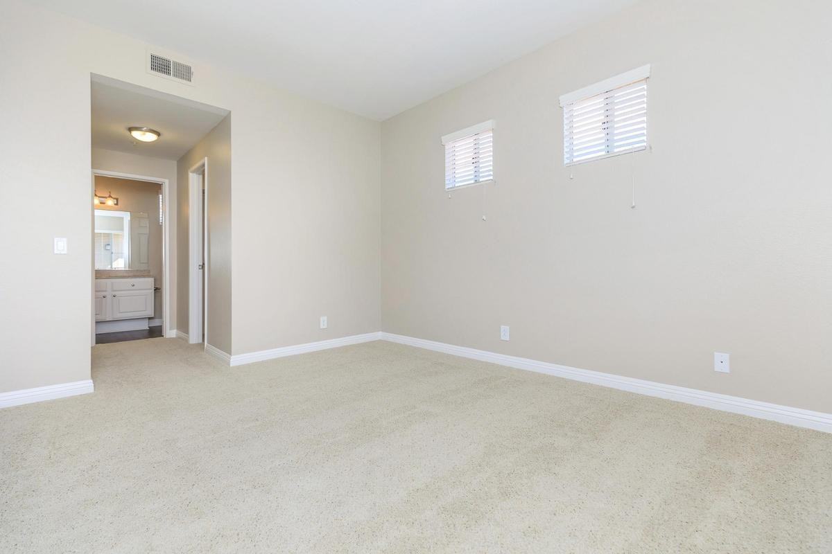 22482 Alma Aldea - Photo 7 of 50