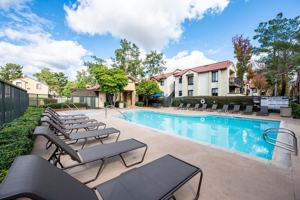 featured image of 2 Via Amistosa