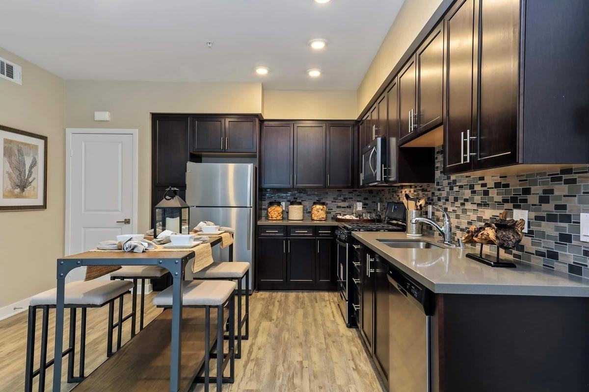 92 Esencia Dr - Photo 4 of 19