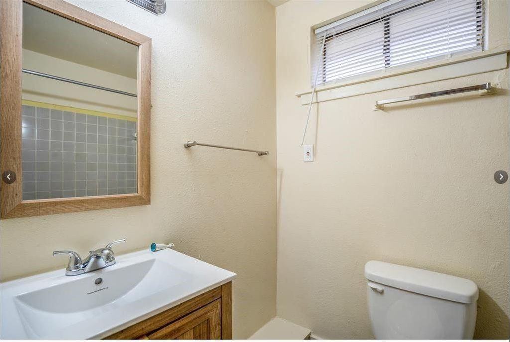 4814 Delano St #4814 - Photo 7 of 11