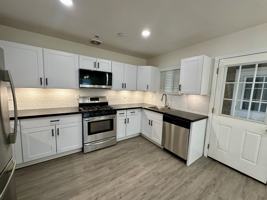 featured image of 13239 Idyl Dr #1