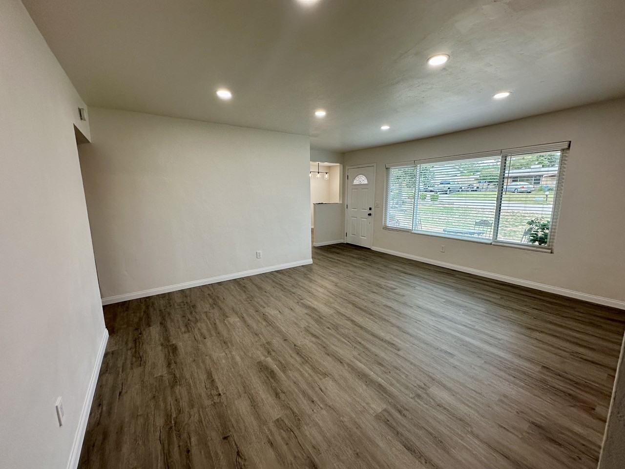 13239 Idyl Dr #1 - Photo 6 of 23