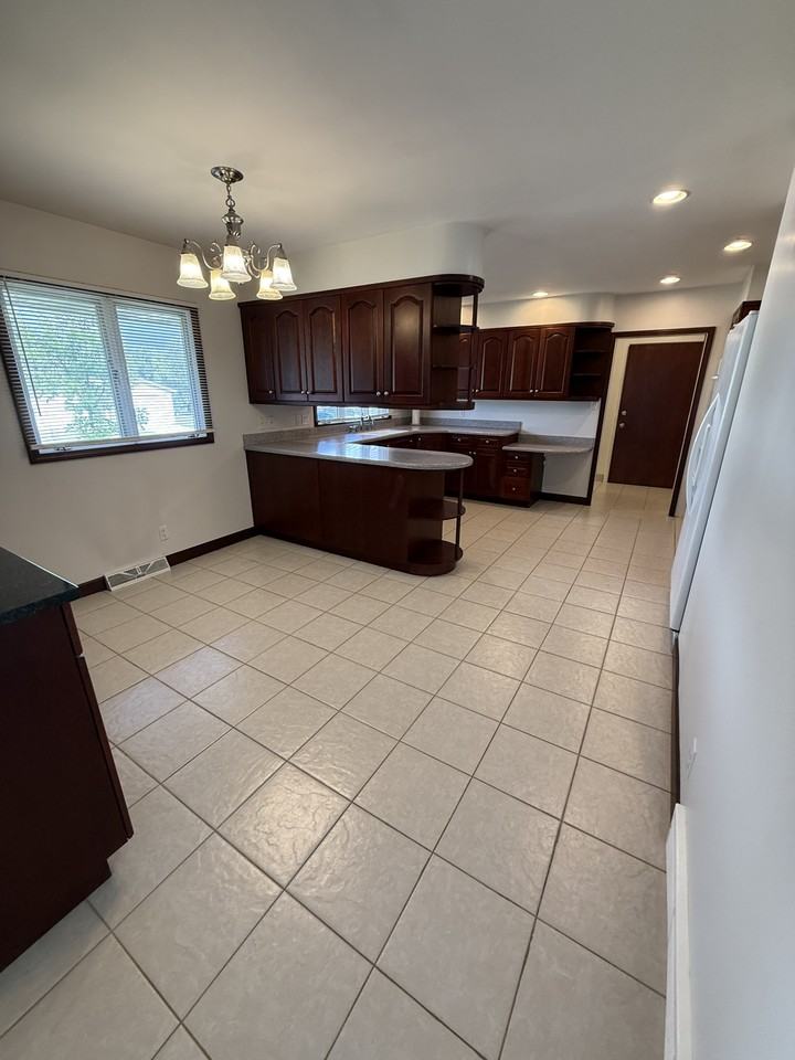 3201 7th Ave S #1 - Photo 6 of 45