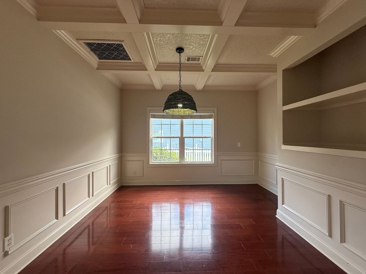 131 Gallery Way - Photo 7 of 23