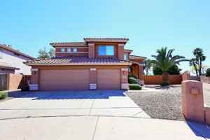 featured image of 5001 E Libby St