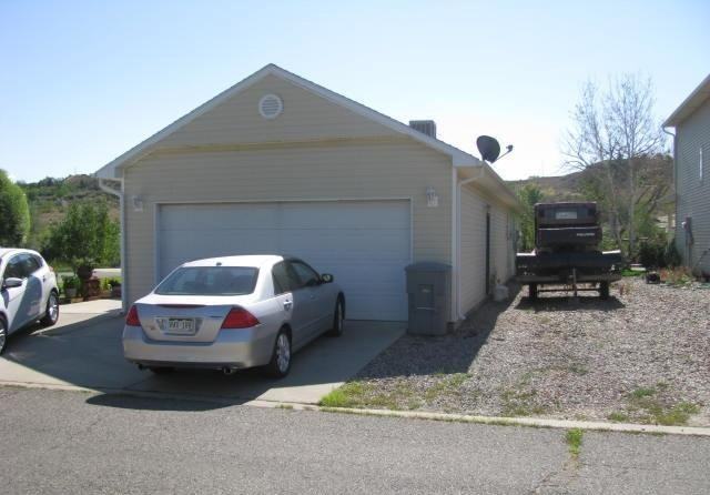 2829 Acacia Ave #2829 - Photo 2 of 11