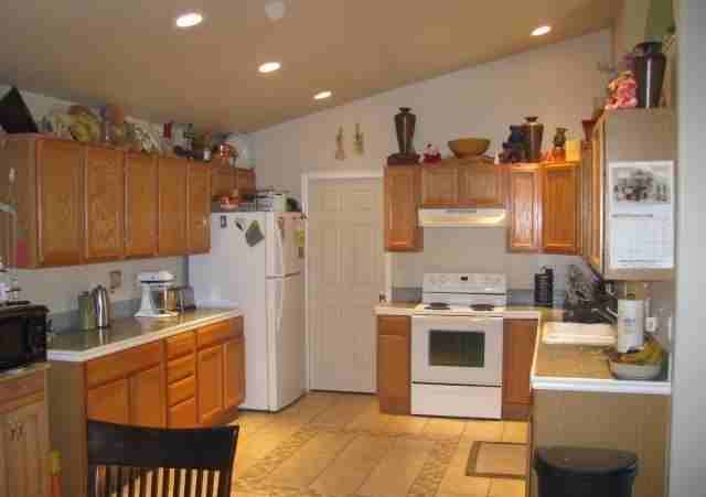 2829 Acacia Ave #2829 - Photo 3 of 11