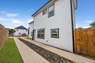 323 Gabriel - 1Unit 201 #1 - Photo 1 of 1