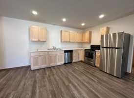 featured image of 1362 Bayberry Ln #406