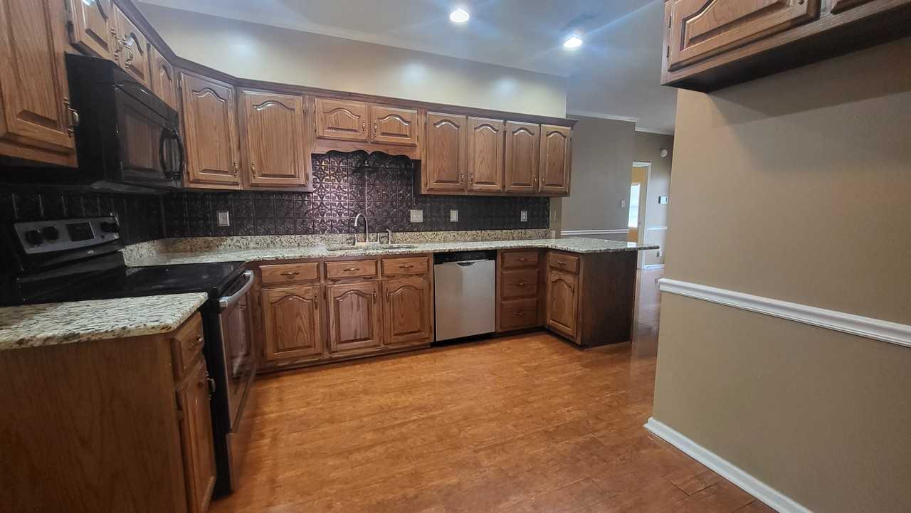 8023 Jills Creek Dr #1 - Photo 5 of 15