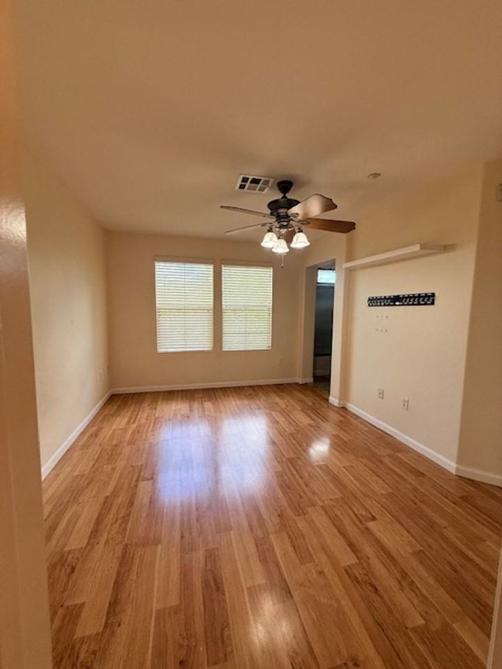 2709 Apricot Ct - Photo 7 of 16