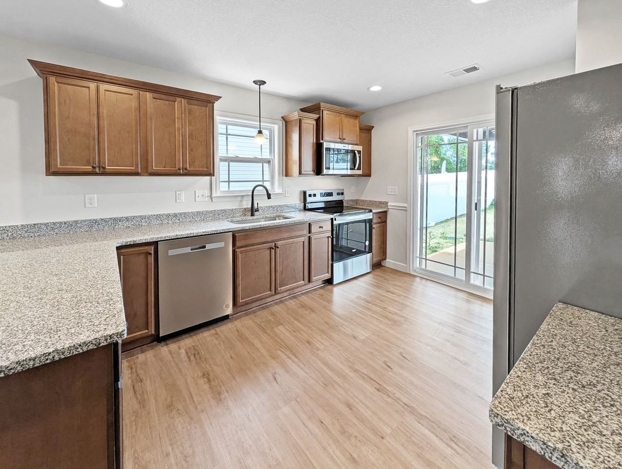 1108 Cleve Gosnell Ln - Photo 6 of 19