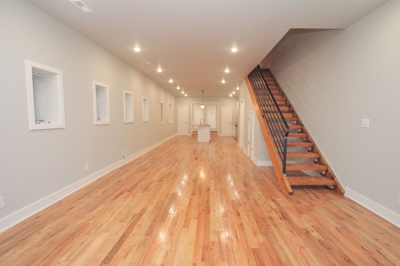 1945 Gerritt St - Photo 2 of 15