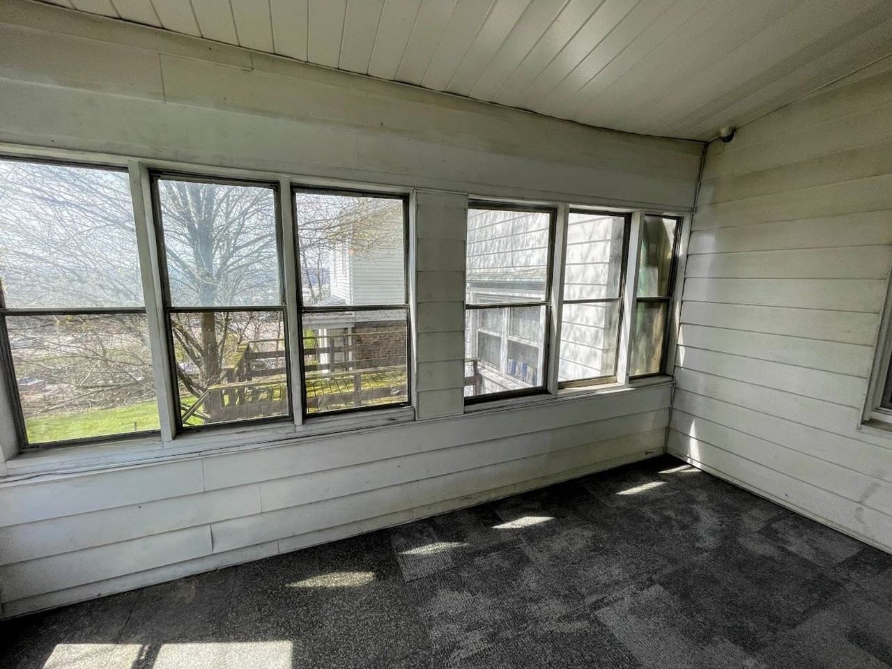 1817 Davis Ave - Photo 7 of 19