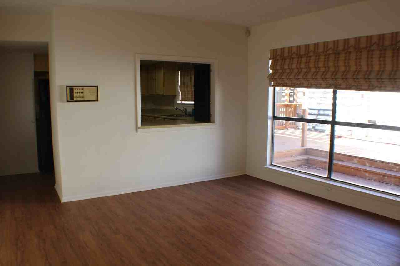 5711 Larkdale Dr - Photo 5 of 18