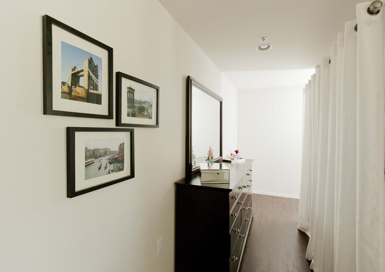 222 Wisconsin Street - Photo 5 of 20