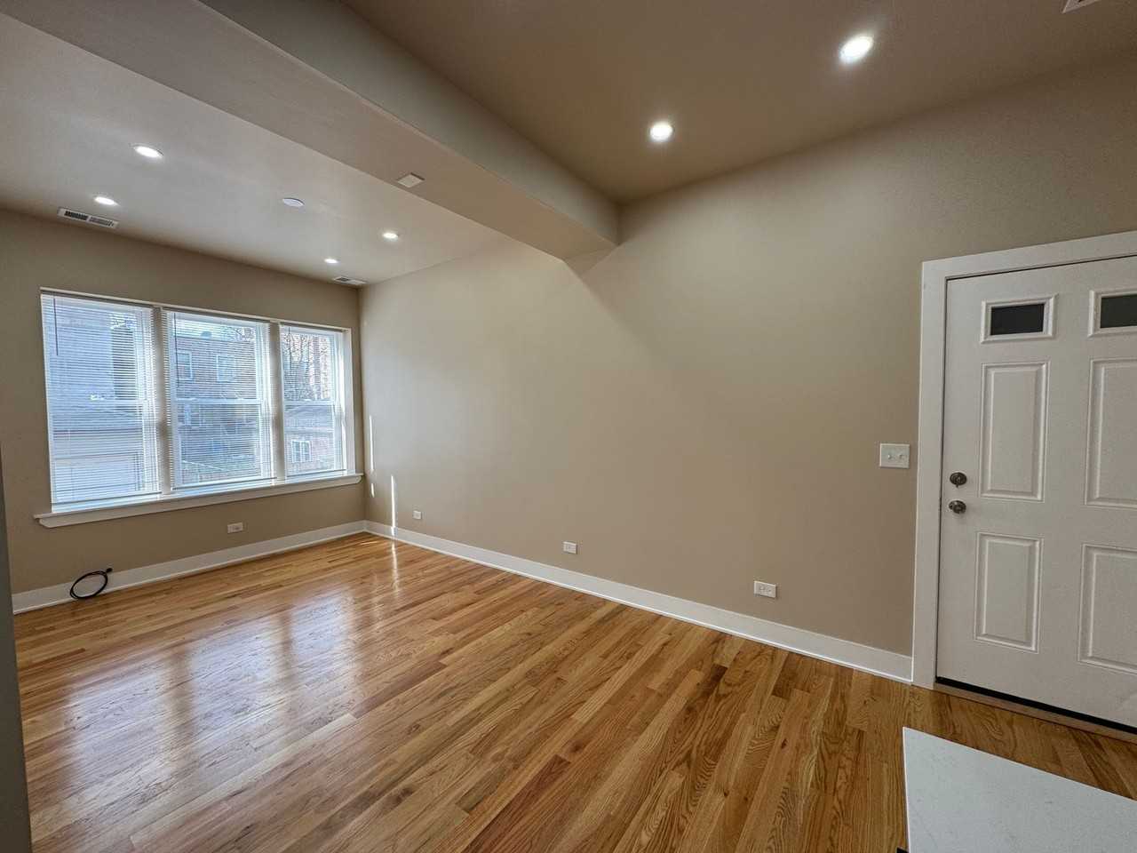 Elizabeth Apartments LLC - Photo 3 of 39