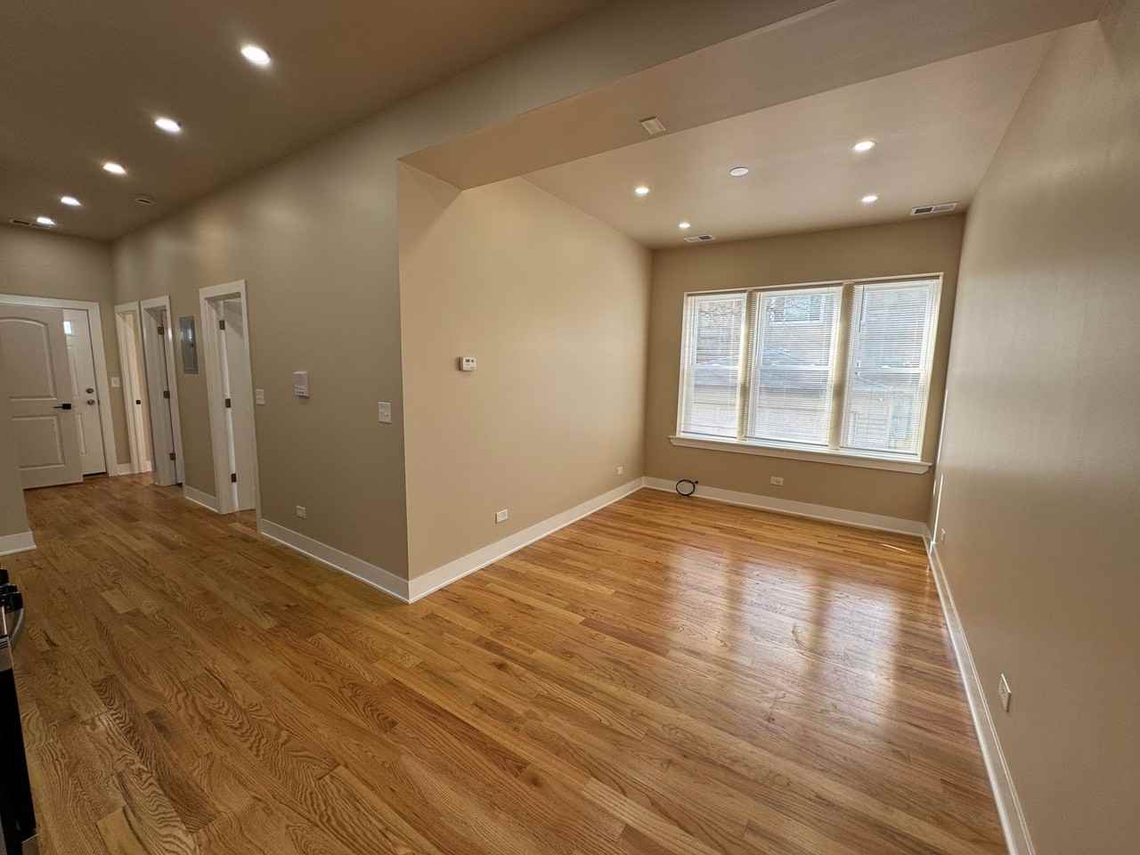 Elizabeth Apartments LLC - Photo 6 of 39