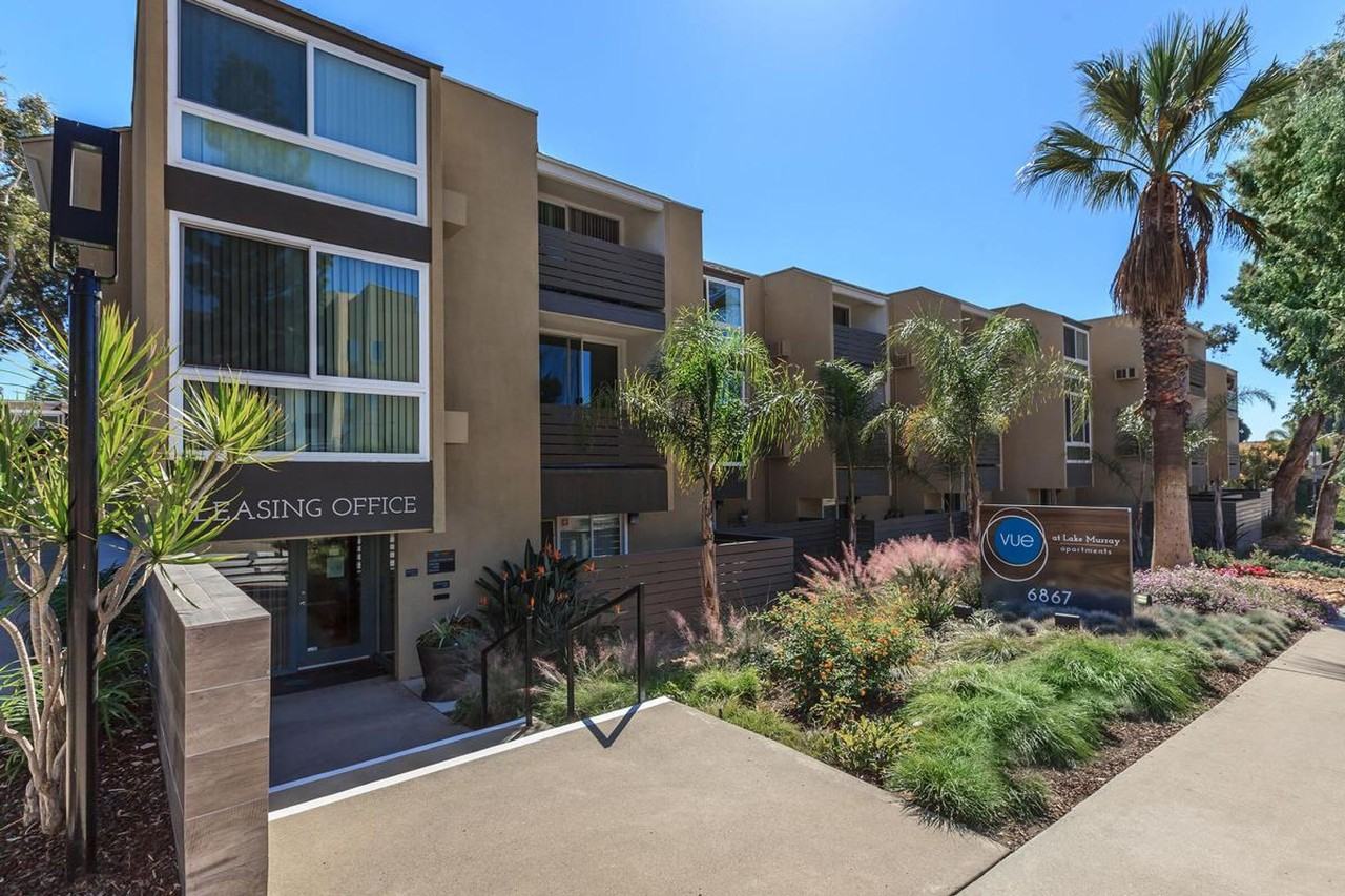 Vue at Lake Murray Apartments - Photo 2 of 11