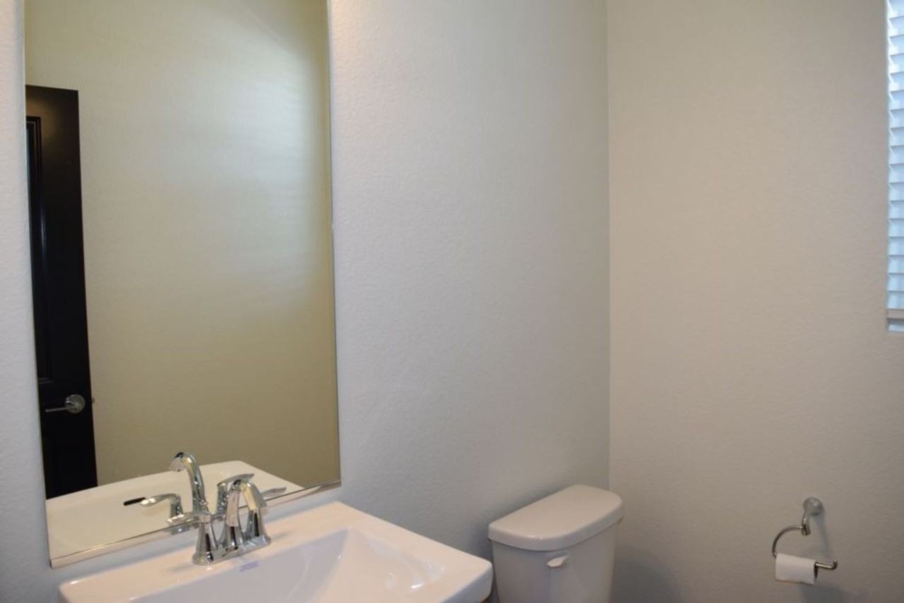 3280 Chickadee Ct - Photo 7 of 16