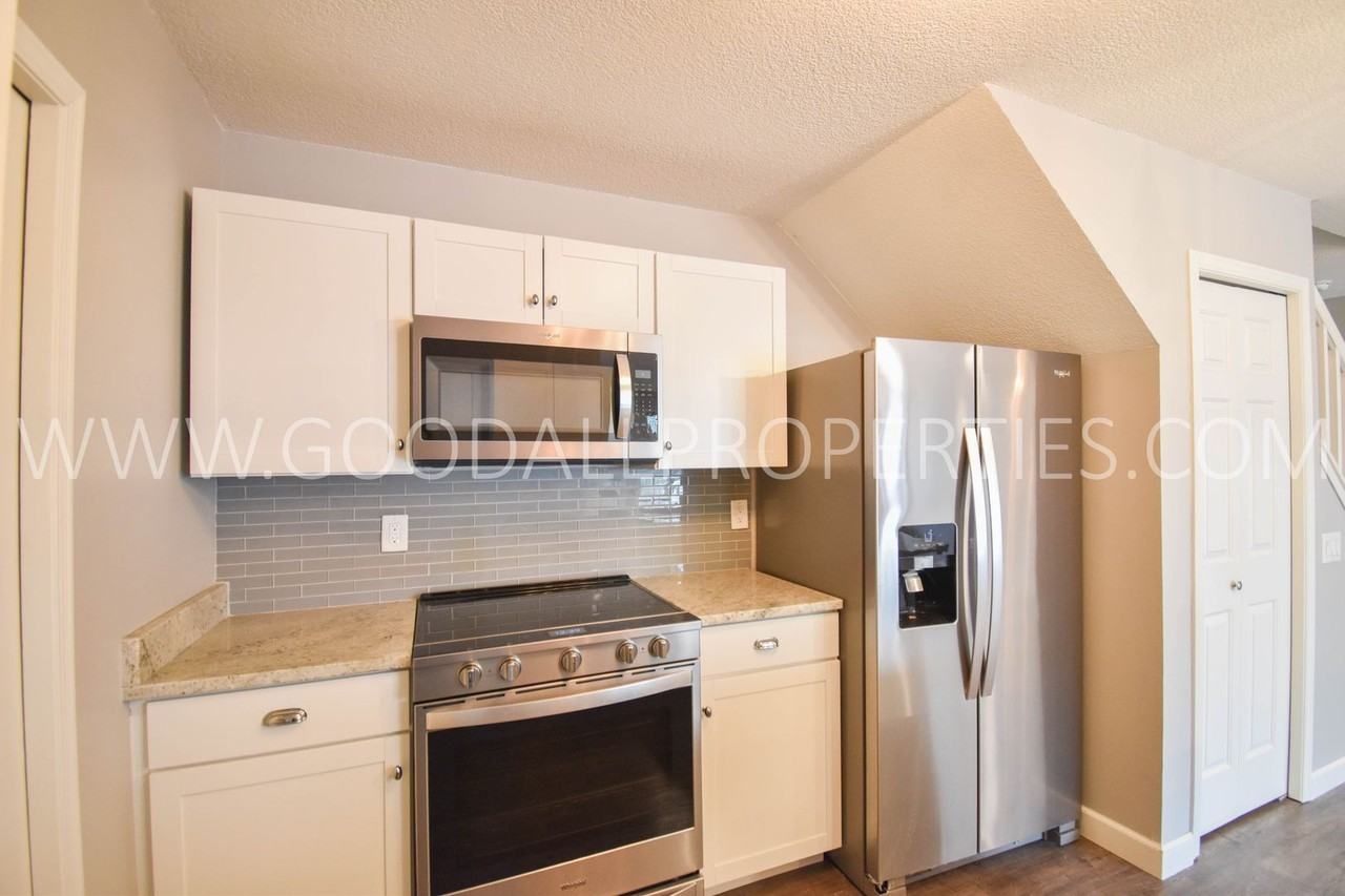 150 S Prairie View Dr #1105 - Photo 7 of 18