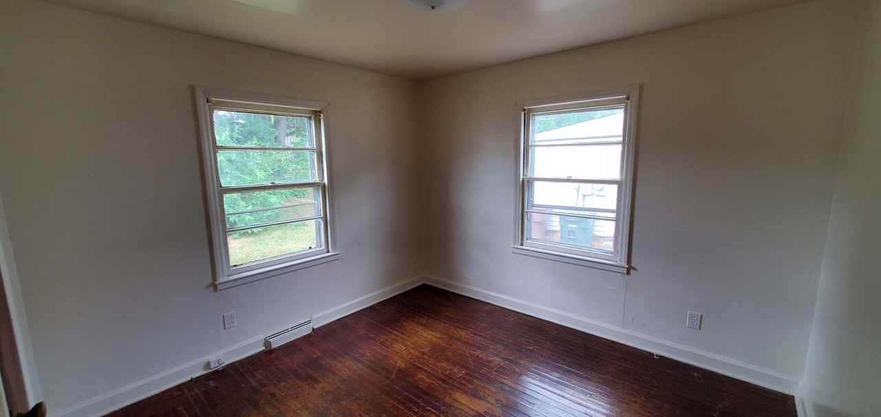 505 W Terrell St - Photo 2 of 5