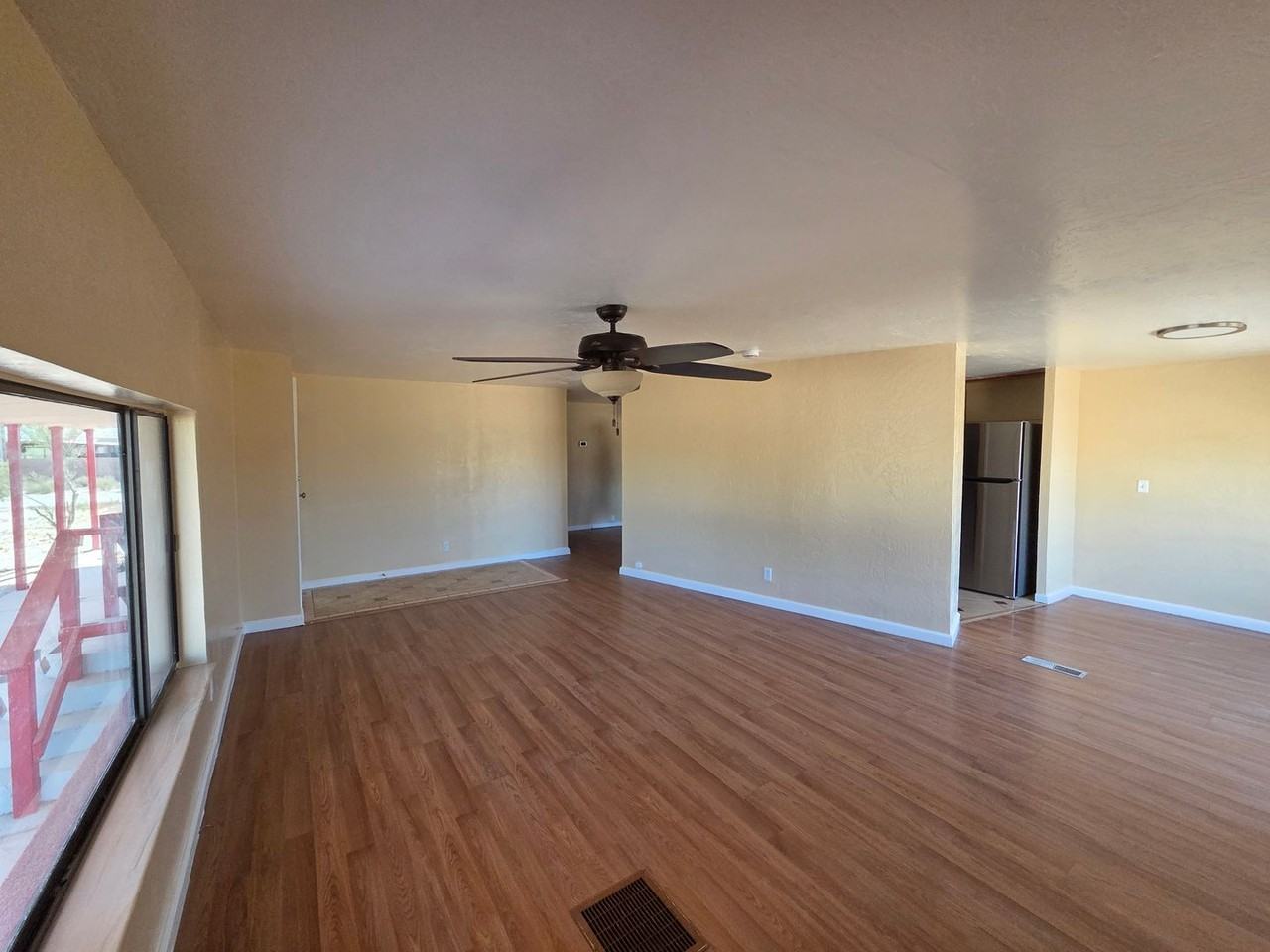 1469 W Virgil Dr - Photo 4 of 49