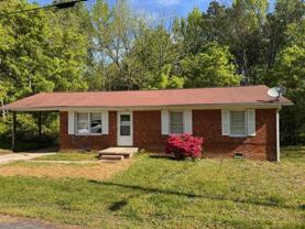 612 Staley St - Photo 1 of 1
