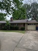 featured image of 4724 Skywood Dr