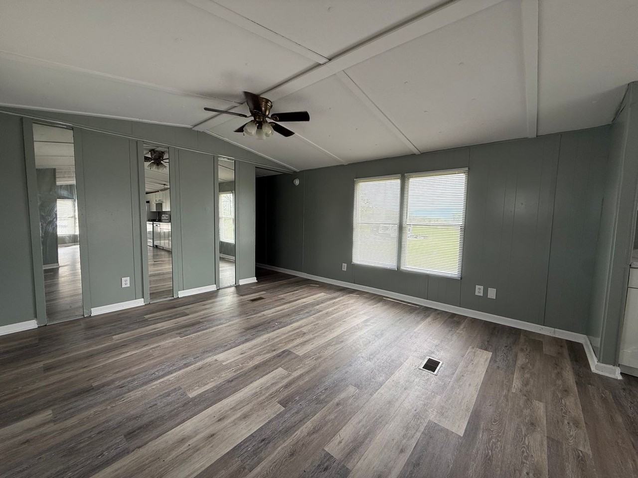 750 Quillen Shell Rd - Photo 3 of 15