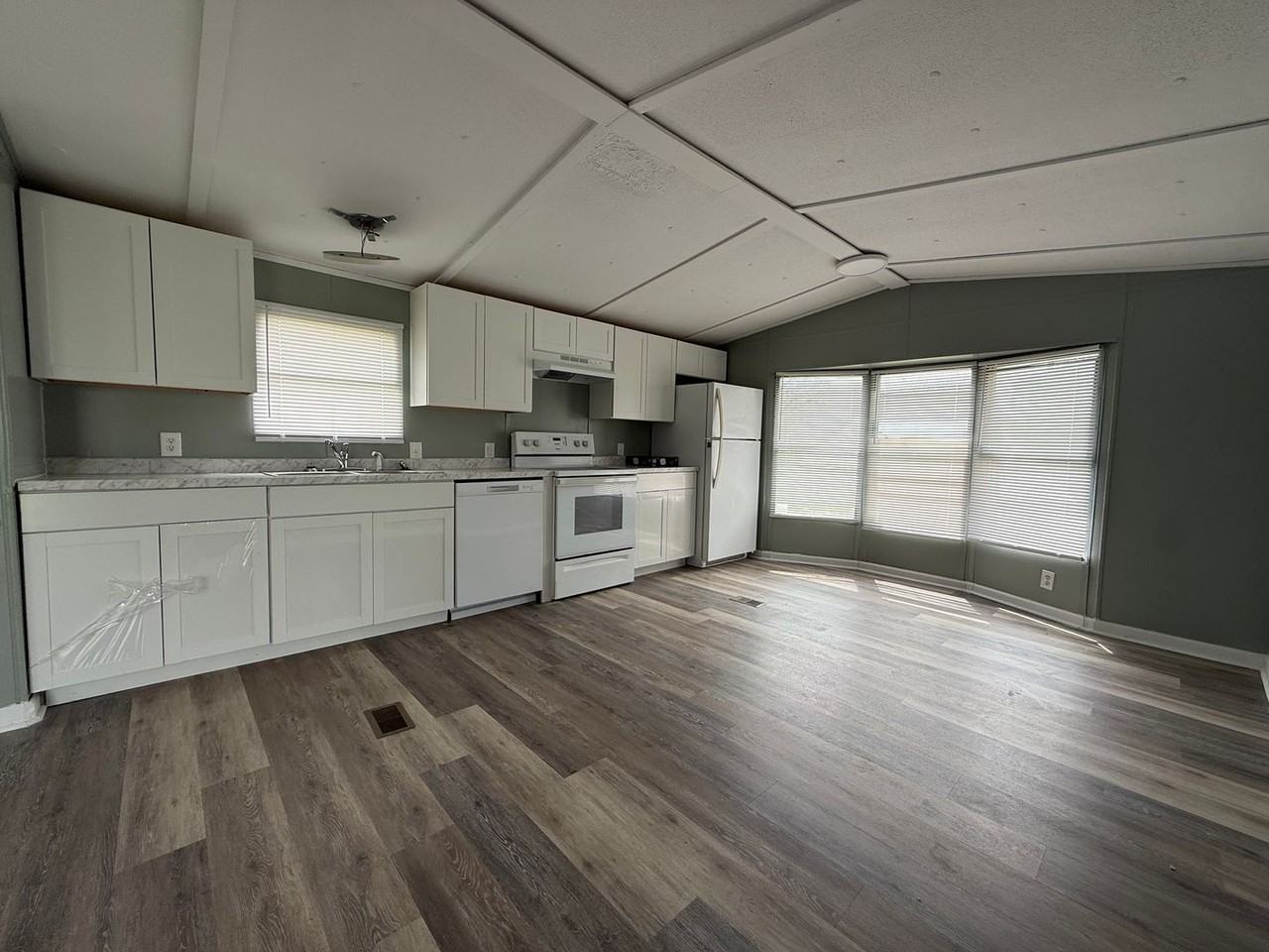 750 Quillen Shell Rd - Photo 6 of 15