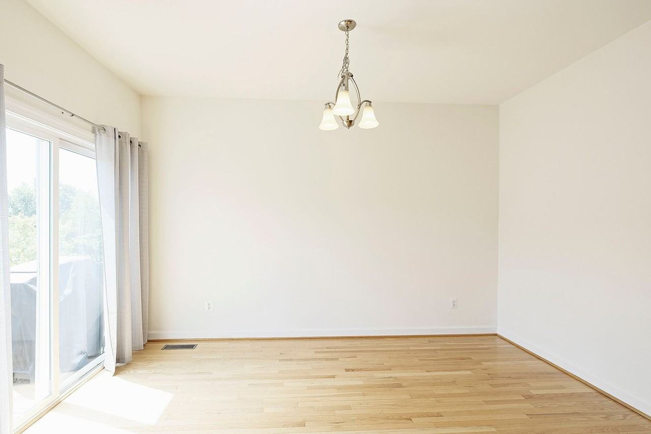 1252 Haden Pl - Photo 7 of 22