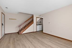 featured image of 504 Seagraves Ave #504