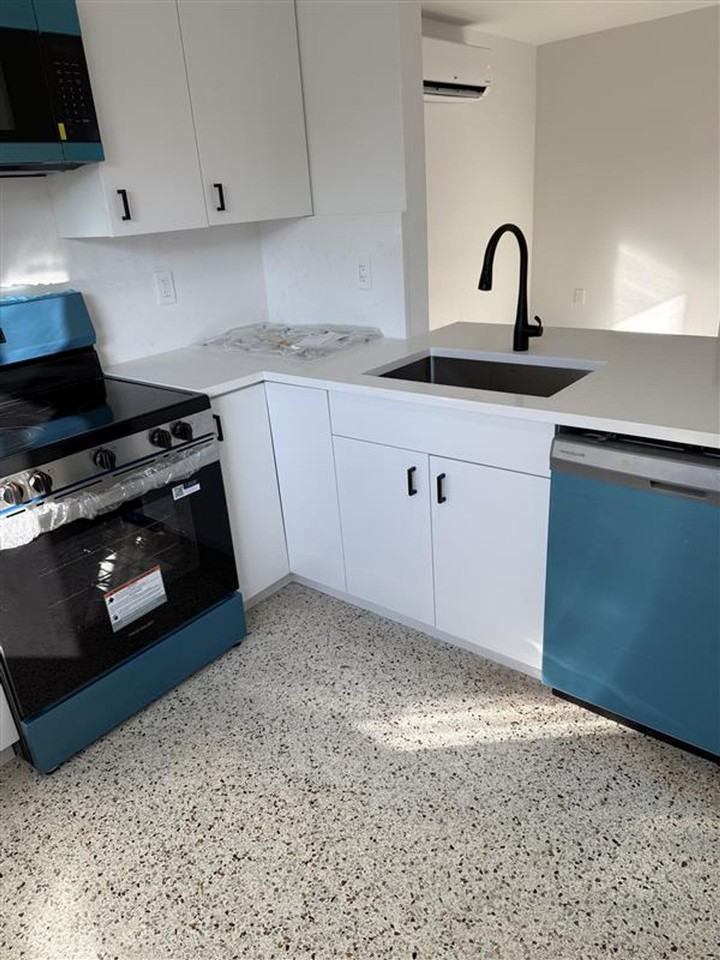 Modern Miami Home Near Downtown & Brickell - Photo 4 of 11