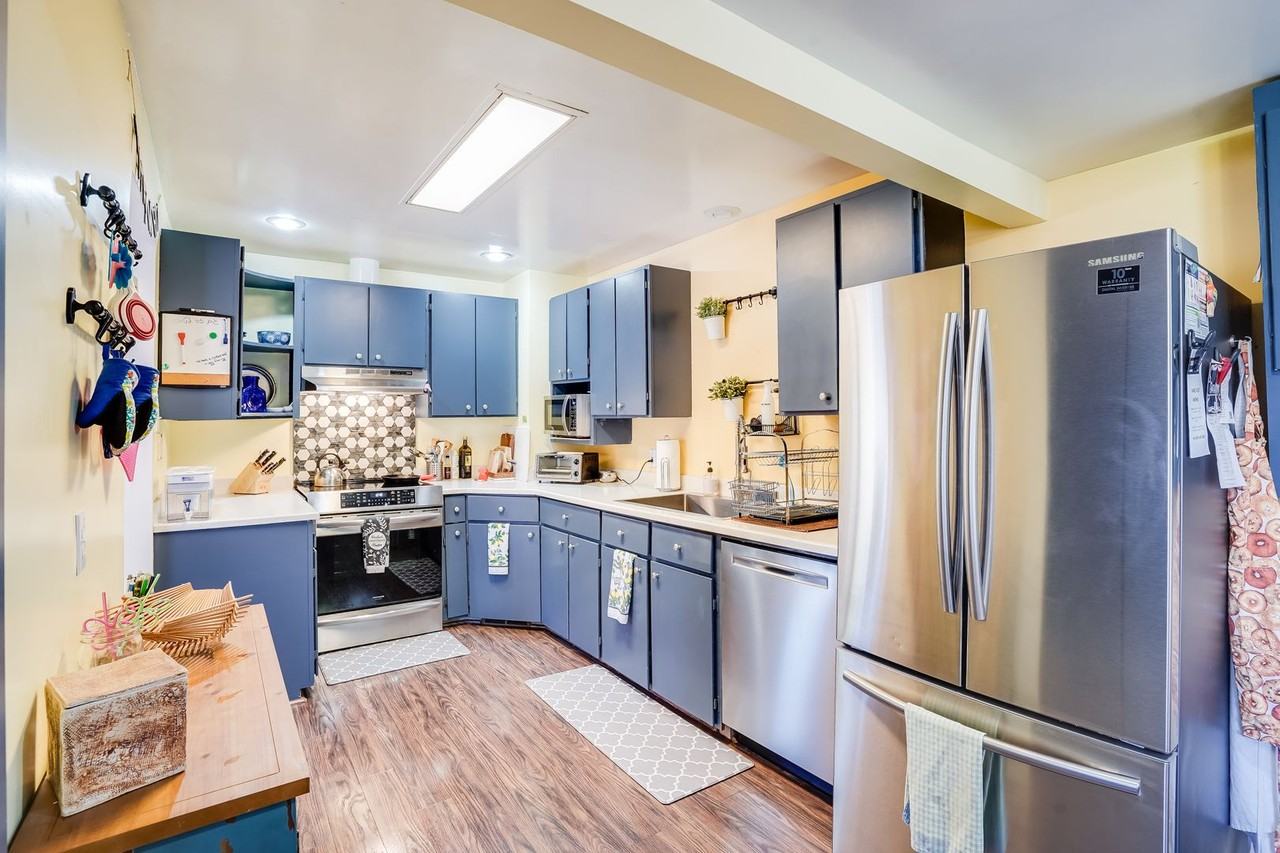 1212 Se Oak Grove Blvd - Photo 7 of 16