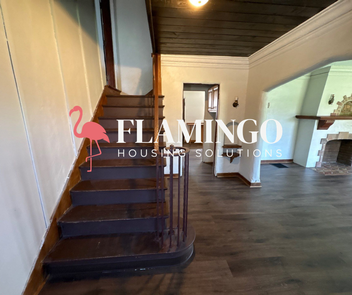 830 Audrey Pl - Photo 3 of 18