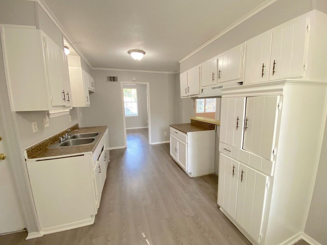 3617 King James Cv - Photo 2 of 18