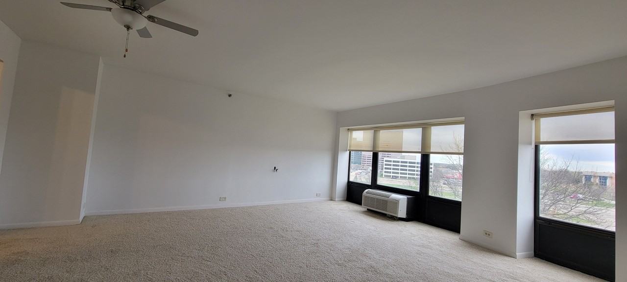5000 Town Center - 1Unit 607 #607 - Photo 5 of 23