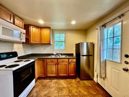 featured image of 936 1/2 Garden St